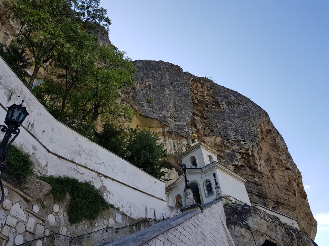 храмы крыма православные в горах фото
